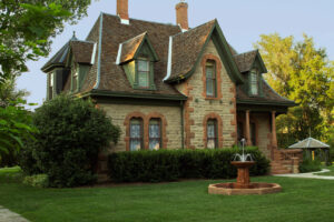 Outside of the Avery House in Fort Collins.