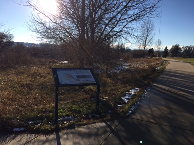Eastman Park wayside looking south west down trail 2