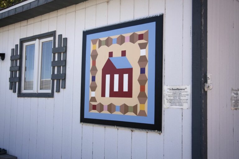 Gabriele Woolever Farm Tigges 8036 1 768x512