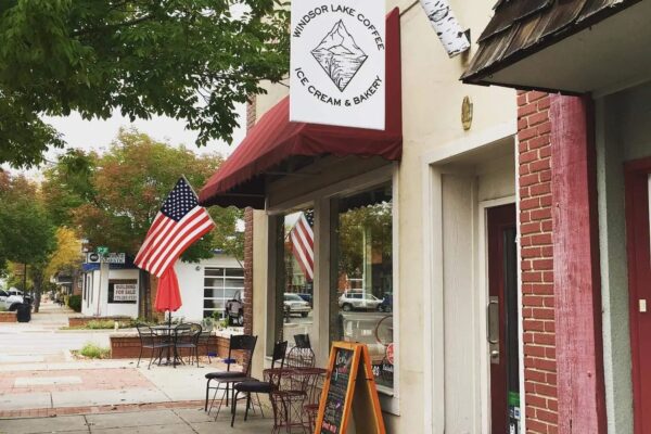 WindsorLakeCoffeefeature-GDT-041420-1